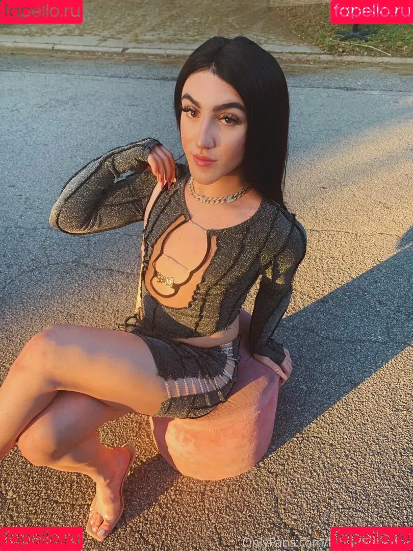lunabarbiedoll Onlyfans Photo Gallery 