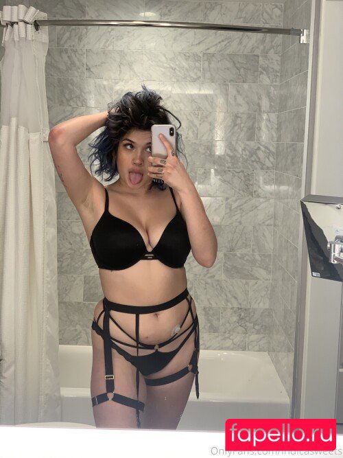 Eden Nimni Onlyfans Photo Gallery 