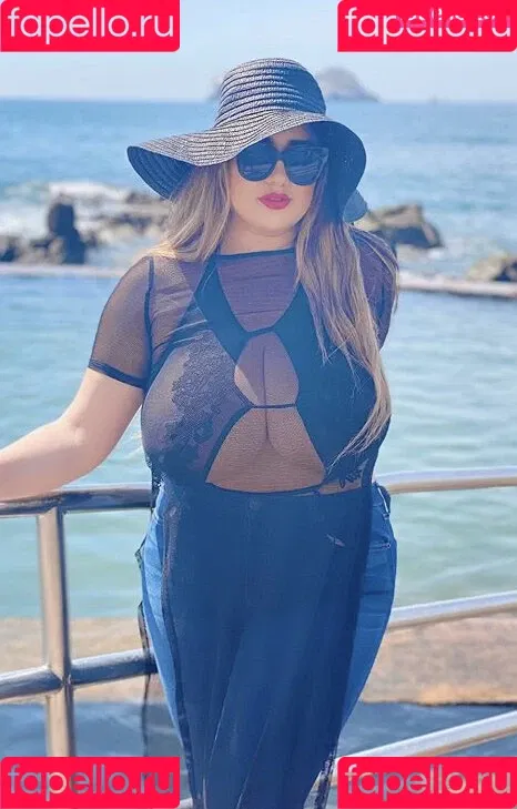Nimsayvalens Onlyfans Photo Gallery 