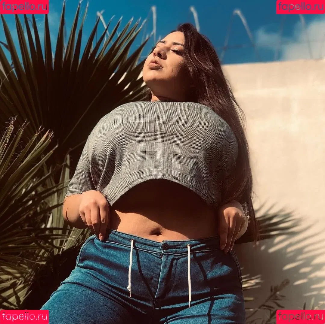 Nimsayvalens Onlyfans Photo Gallery 