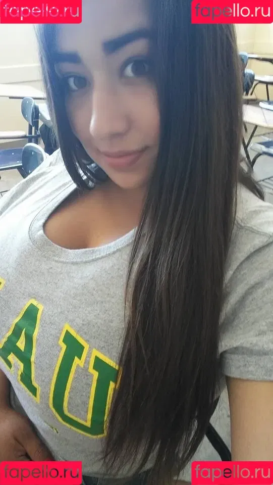 Nimsayvalens Onlyfans Photo Gallery 