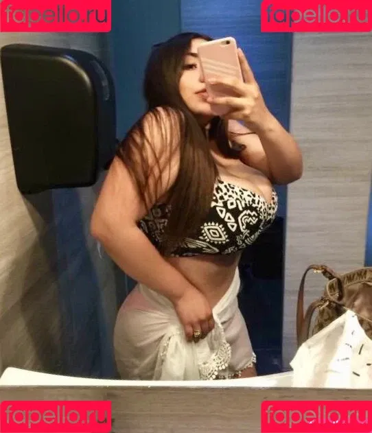 Nimsayvalens Onlyfans Photo Gallery 