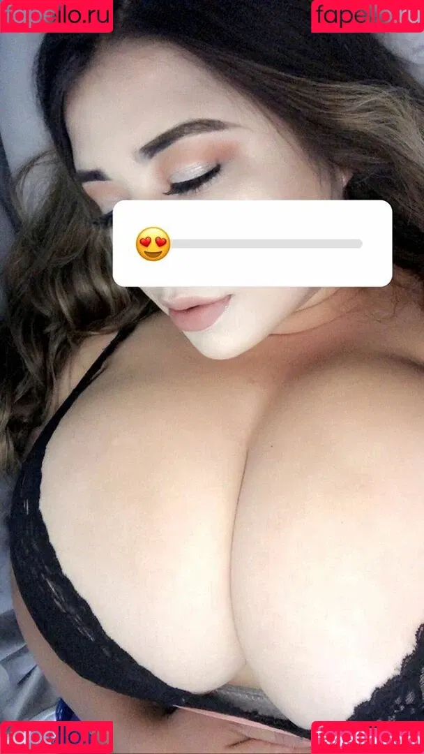 Nimsayvalens Onlyfans Photo Gallery 