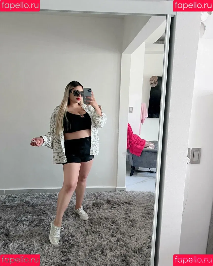 Nimsayvalens Onlyfans Photo Gallery 