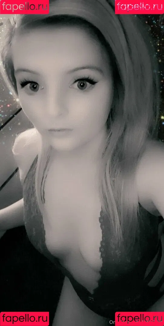 alexxxuncensoredx Onlyfans Photo Gallery 