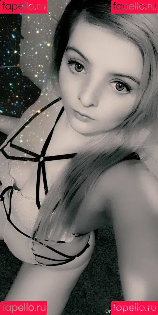 alexxxuncensoredx Onlyfans Photo Gallery 
