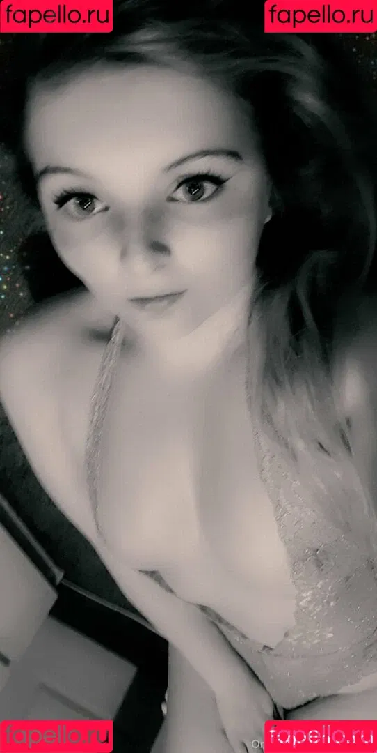 alexxxuncensoredx Onlyfans Photo Gallery 