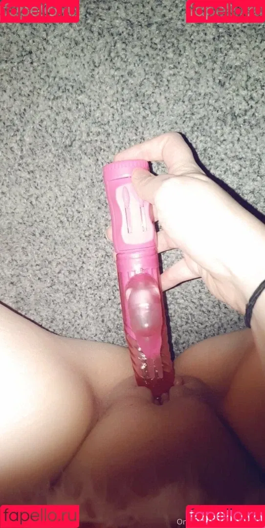 alexxxuncensoredx Onlyfans Photo Gallery 
