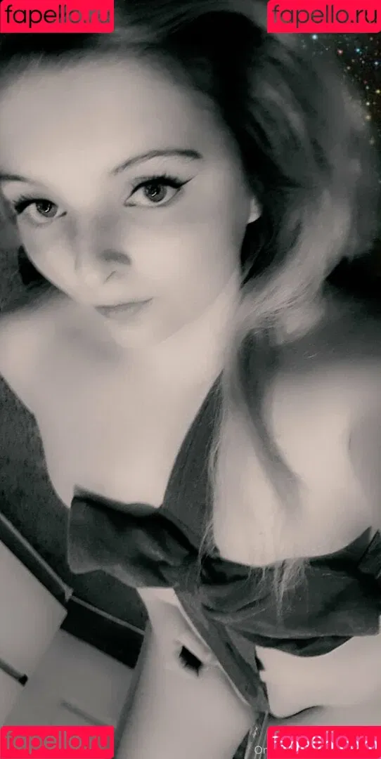 alexxxuncensoredx Onlyfans Photo Gallery 