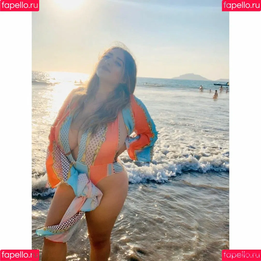 Nimsayvalens Onlyfans Photo Gallery 