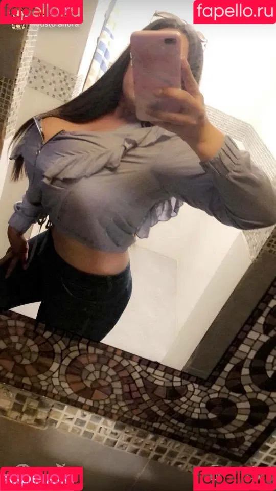 Nimsayvalens Onlyfans Photo Gallery 