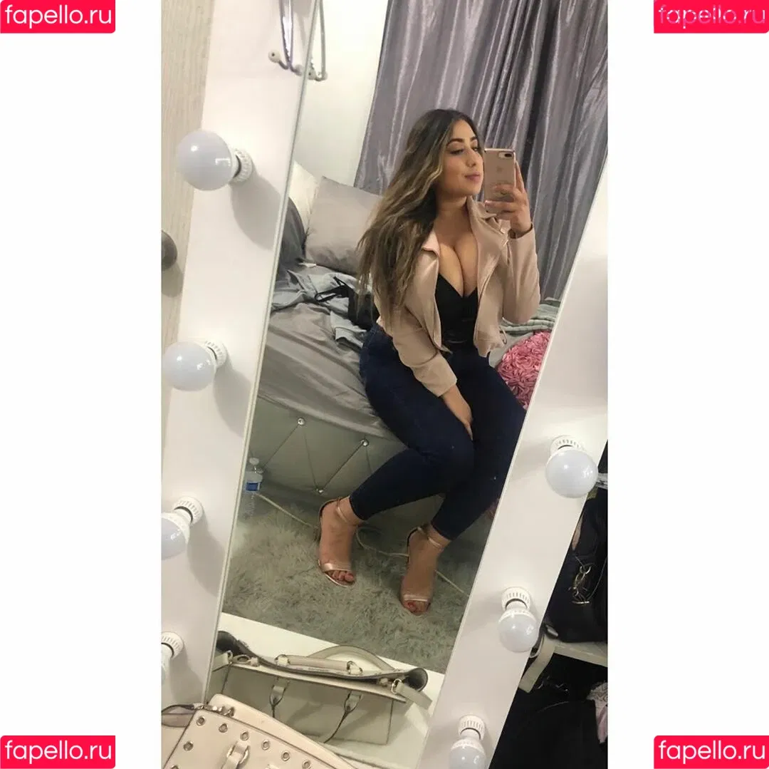 Nimsayvalens Onlyfans Photo Gallery 