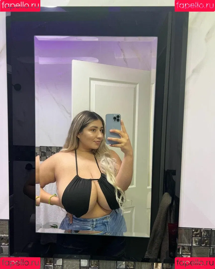 Nimsayvalens Onlyfans Photo Gallery 