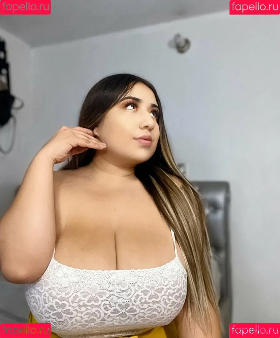 Nimsayvalens Onlyfans Photo Gallery 