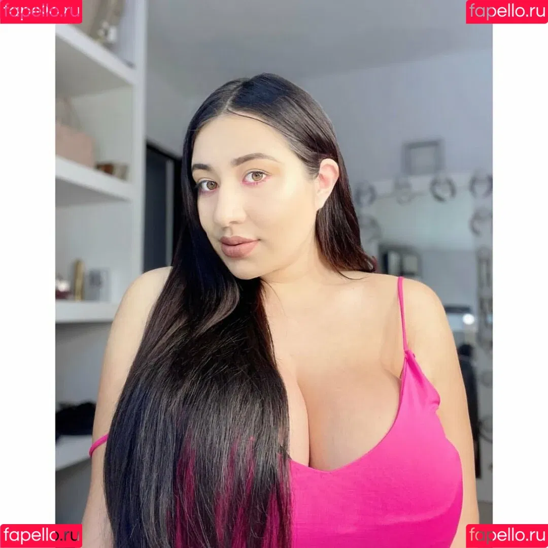 Nimsayvalens Onlyfans Photo Gallery 