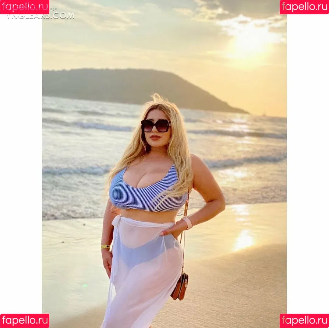 Nimsayvalens Onlyfans Photo Gallery 