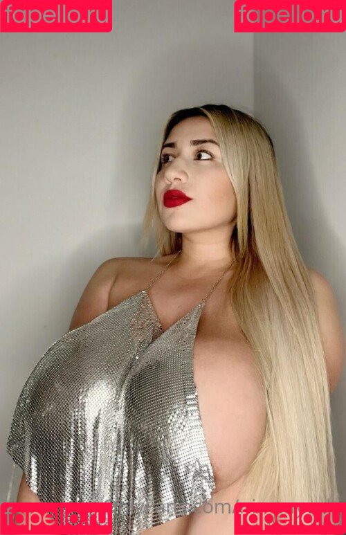 Nimsayvalens Onlyfans Photo Gallery 