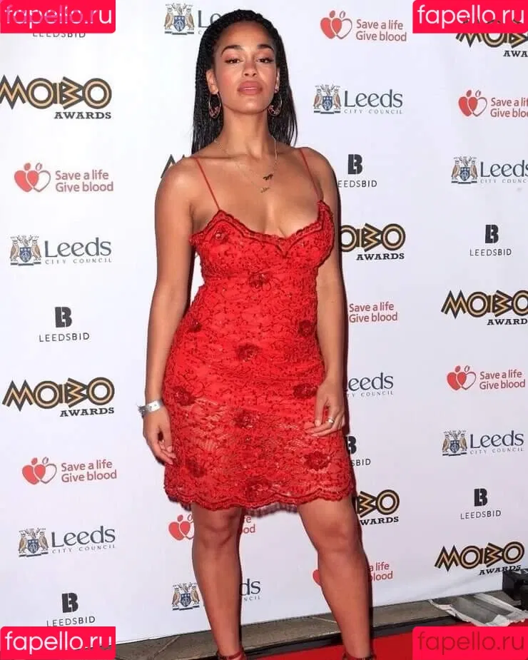 Jorja Smith Onlyfans Photo Gallery 