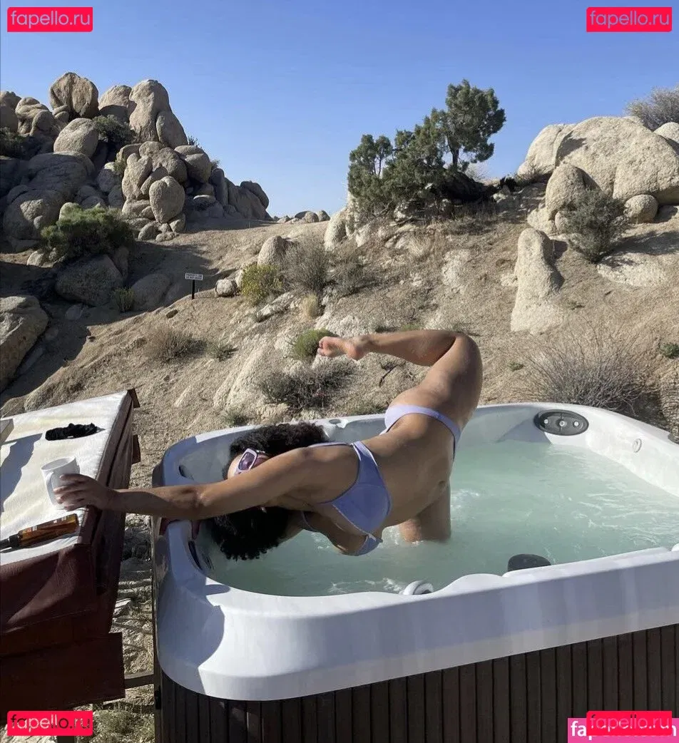 Jorja Smith Onlyfans Photo Gallery 