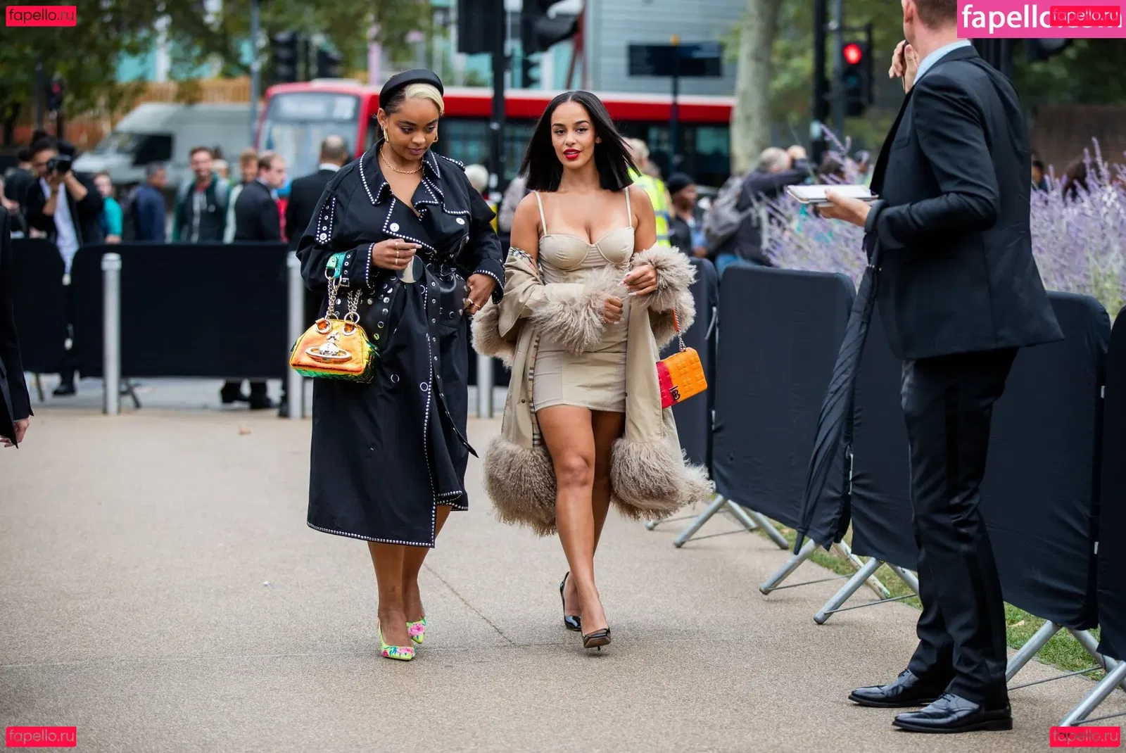 Jorja Smith Onlyfans Photo Gallery 