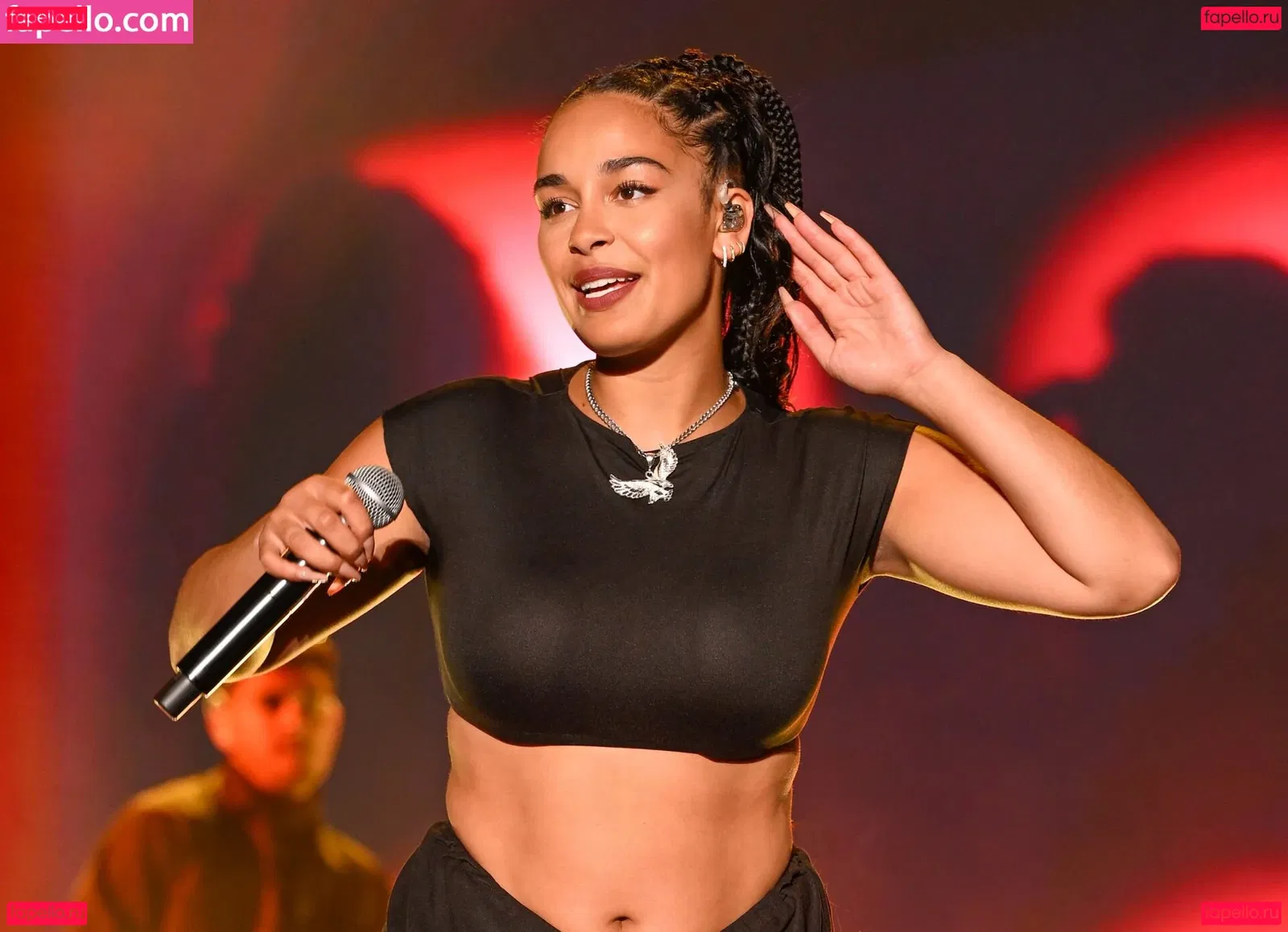 Jorja Smith Onlyfans Photo Gallery 
