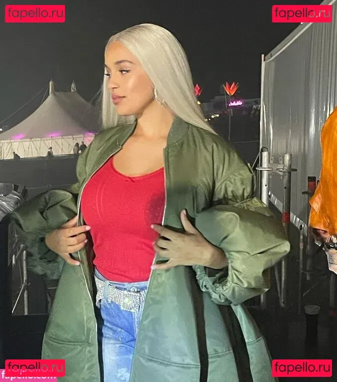 Jorja Smith Onlyfans Photo Gallery 
