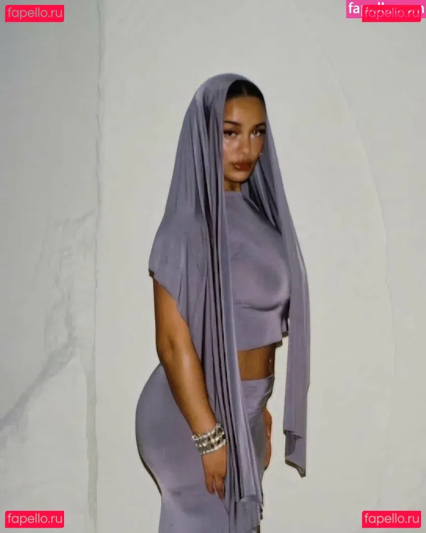 Jorja Smith Onlyfans Photo Gallery 