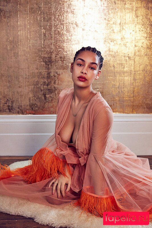Jorja Smith Nude Onlyfans Photo 29
