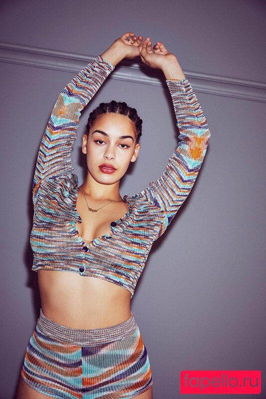 Jorja Smith Nude Onlyfans Photo 22