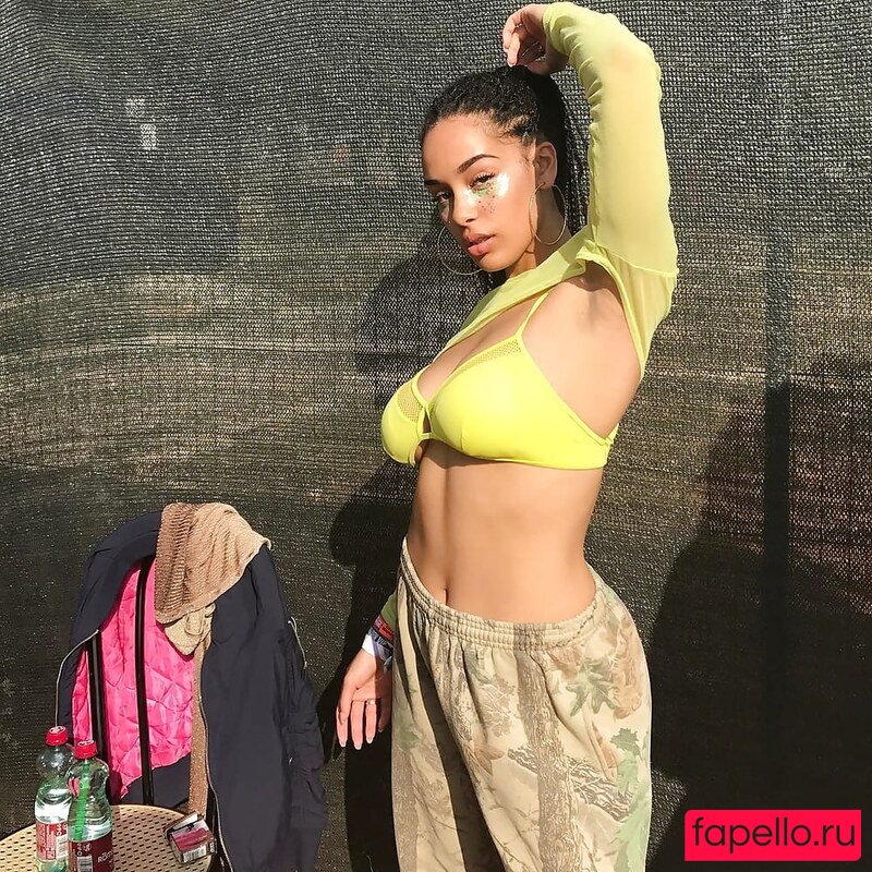Jorja Smith Nude Onlyfans Photo 15