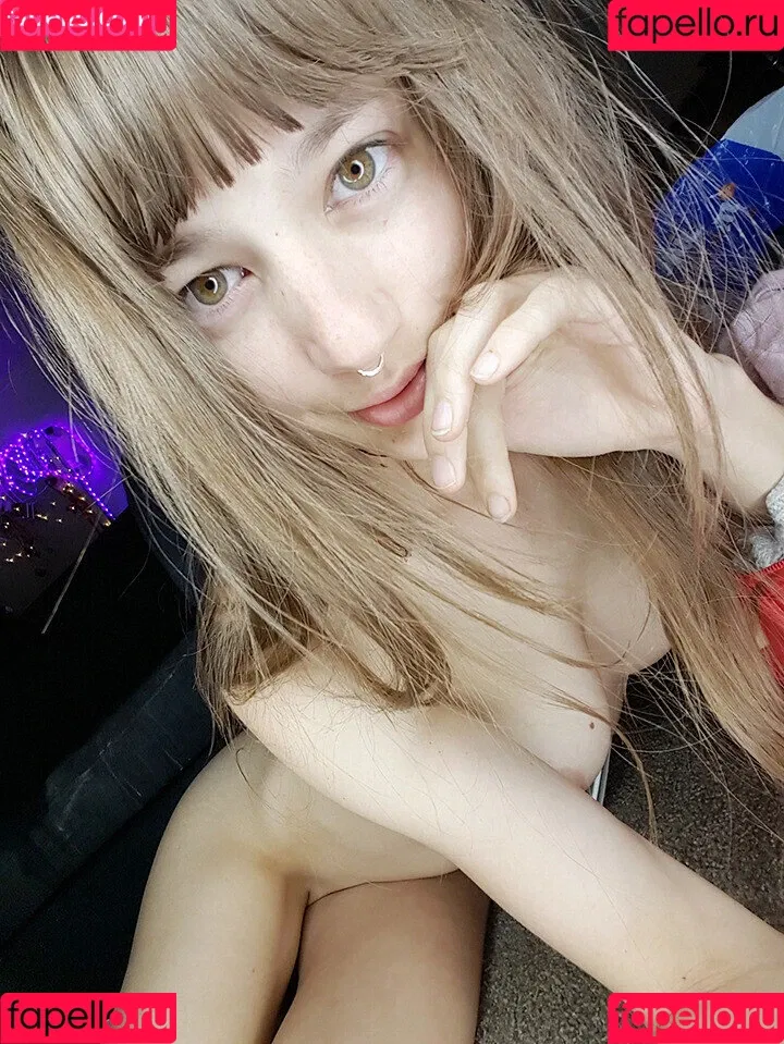 MissAlice Onlyfans Photo Gallery 