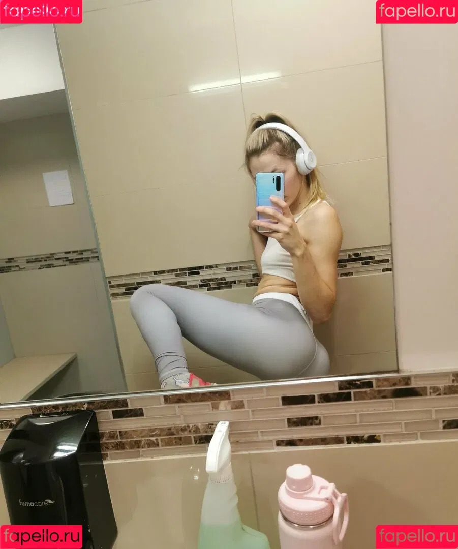 MissAlice Onlyfans Photo Gallery 