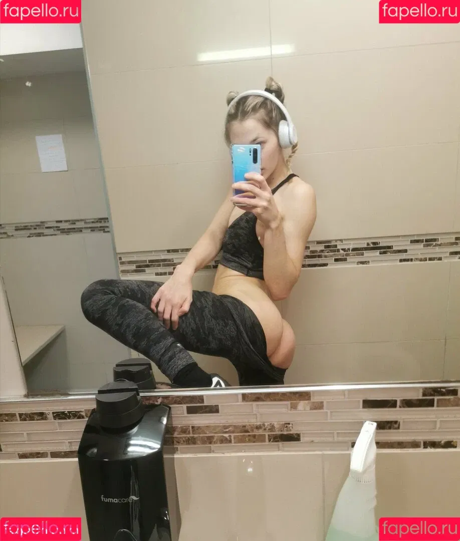 MissAlice Onlyfans Photo Gallery 