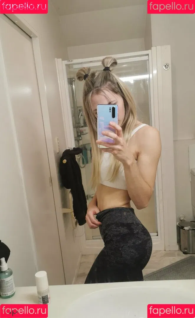 MissAlice Onlyfans Photo Gallery 