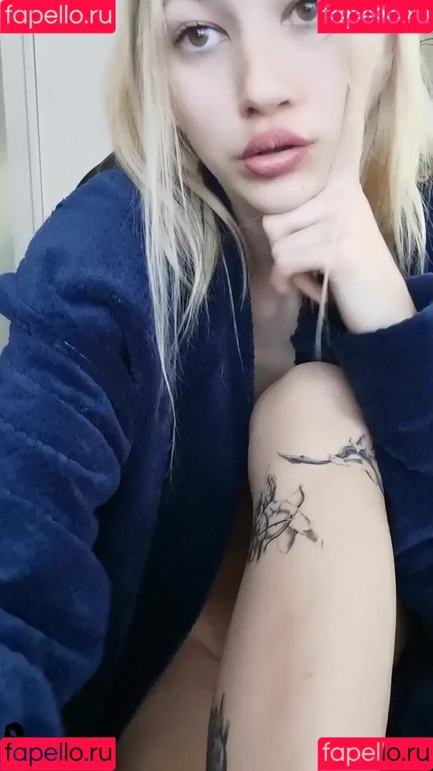 MissAlice Onlyfans Photo Gallery 