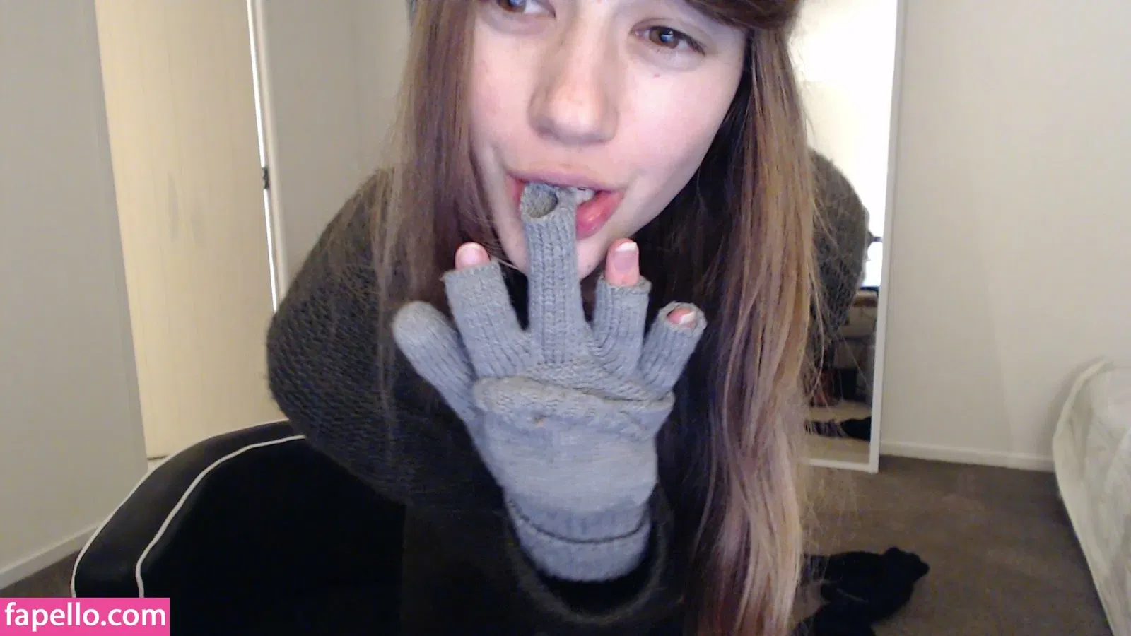 MissAlice Onlyfans Photo Gallery 