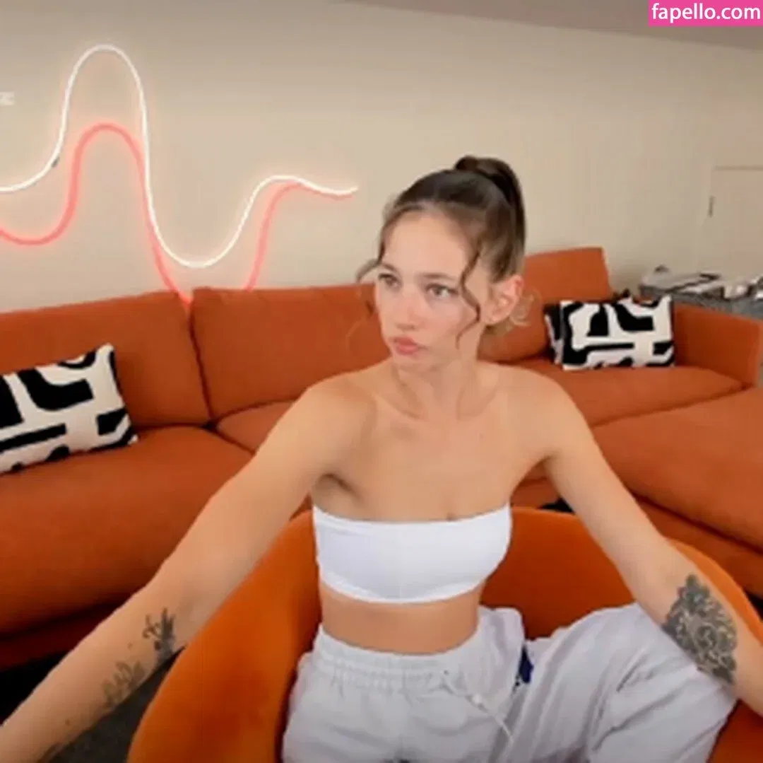 MissAlice Onlyfans Photo Gallery 