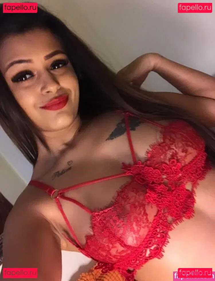 Berki Loretta Onlyfans Photo Gallery 