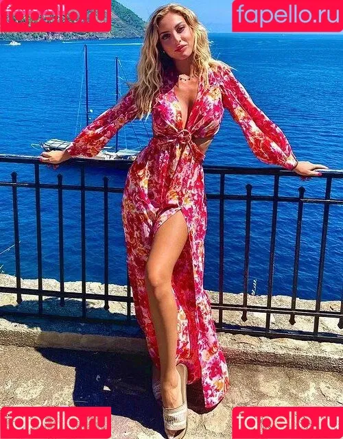 Tanya The Cat Onlyfans Photo Gallery 