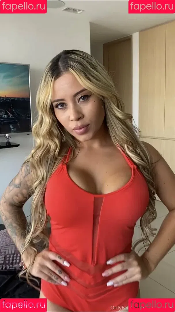 jennybangs Onlyfans Photo Gallery 
