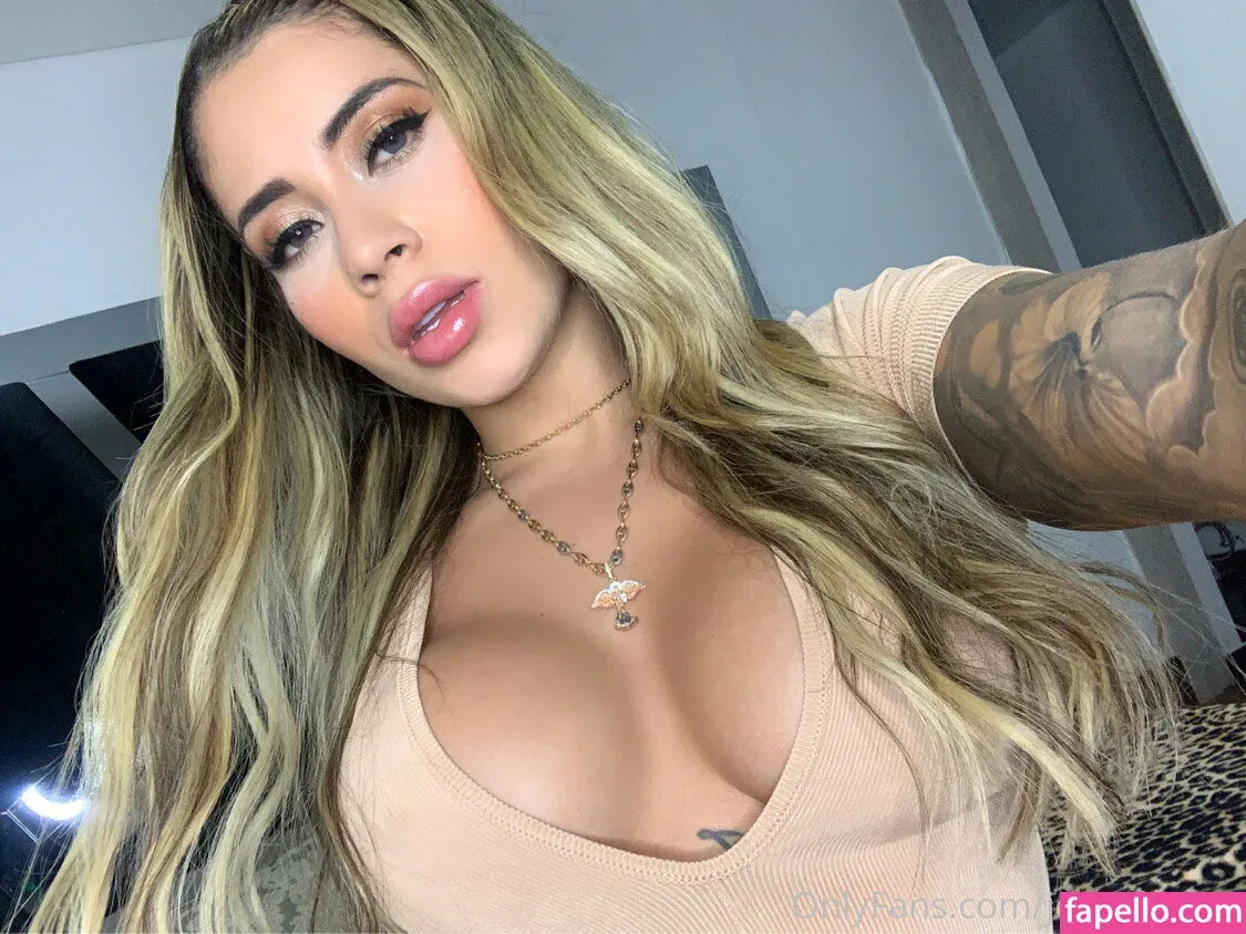 jennybangs Onlyfans Photo Gallery 