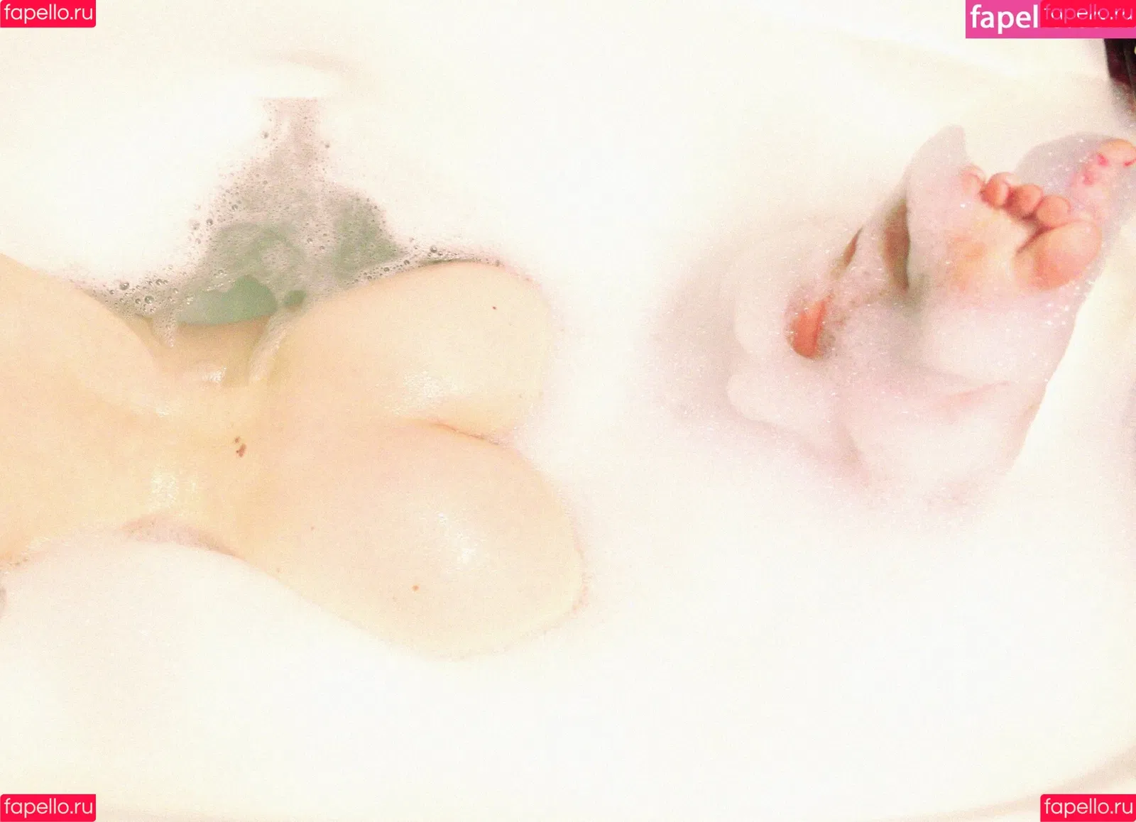 Littlegirldwarf Onlyfans Photo Gallery 