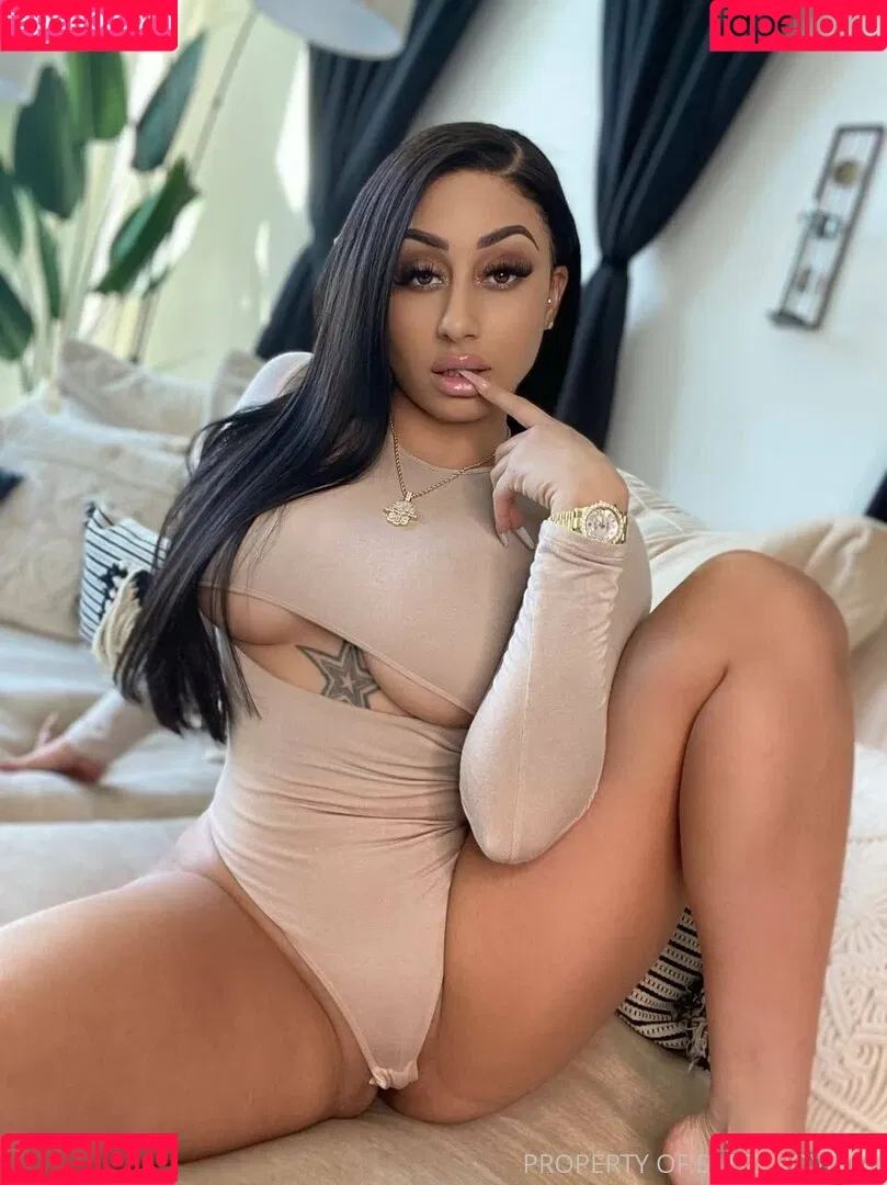 Subzerovixen Onlyfans Photo Gallery 