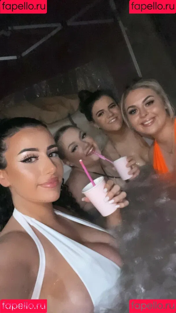 Ciara Lennon Onlyfans Photo Gallery 
