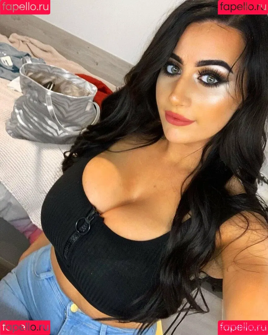 Ciara Lennon Onlyfans Photo Gallery 