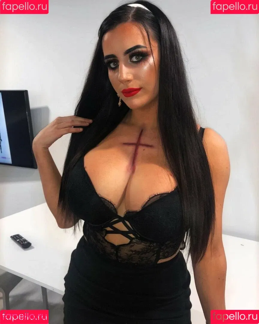 Ciara Lennon Onlyfans Photo Gallery 