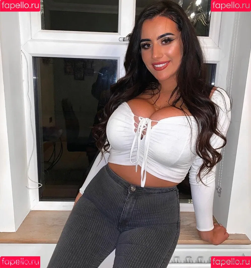 Ciara Lennon Onlyfans Photo Gallery 