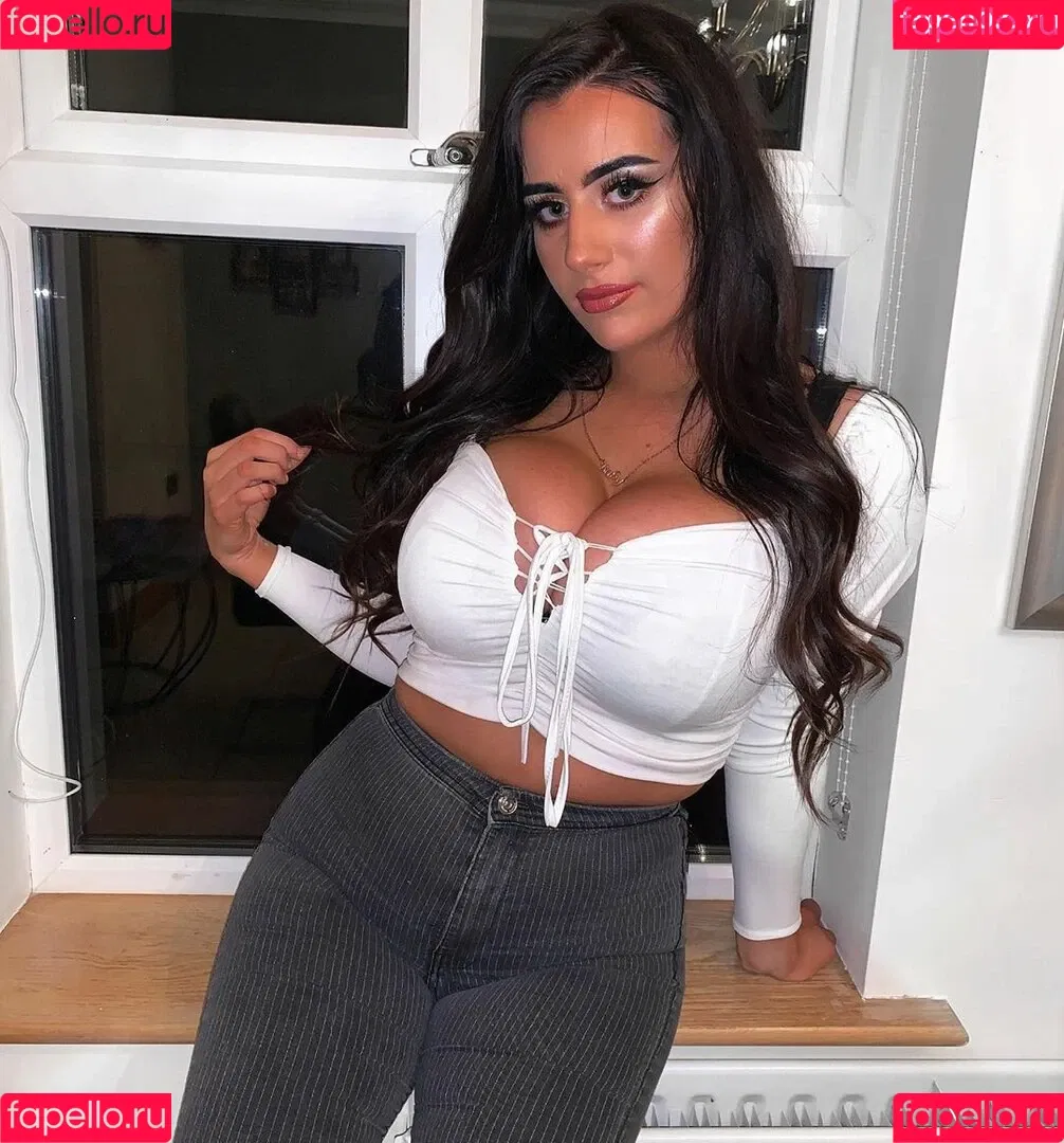 Ciara Lennon Onlyfans Photo Gallery 