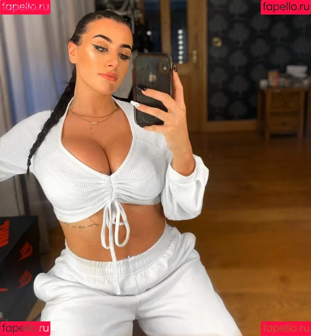 Ciara Lennon Onlyfans Photo Gallery 