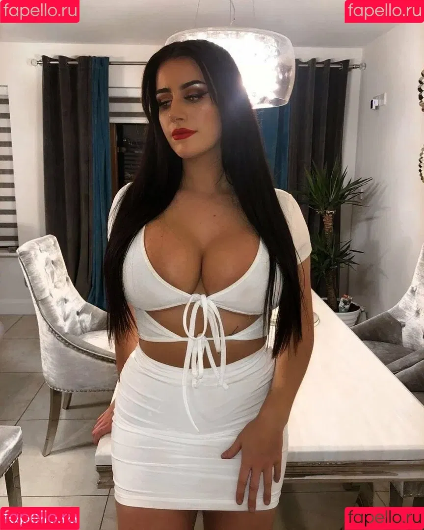 Ciara Lennon Onlyfans Photo Gallery 